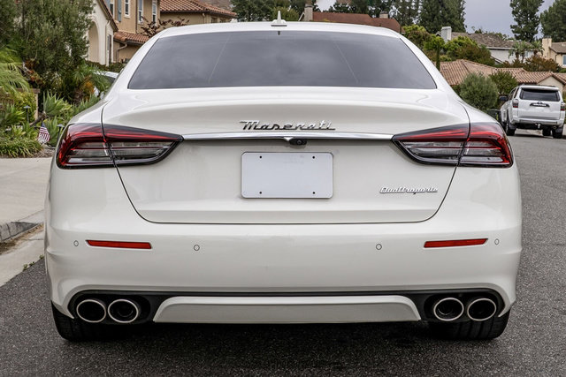 Used 2023 Maserati Quattroporte GT RWD image 7
