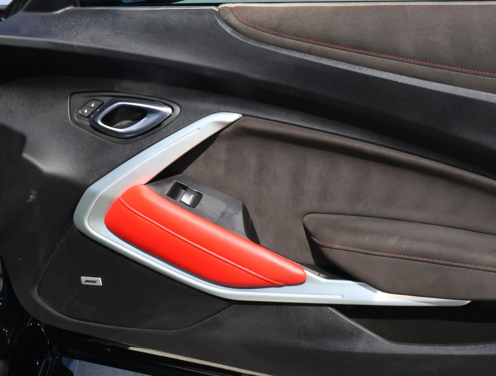 Used 2021 Chevrolet Camaro ZL1 image 13