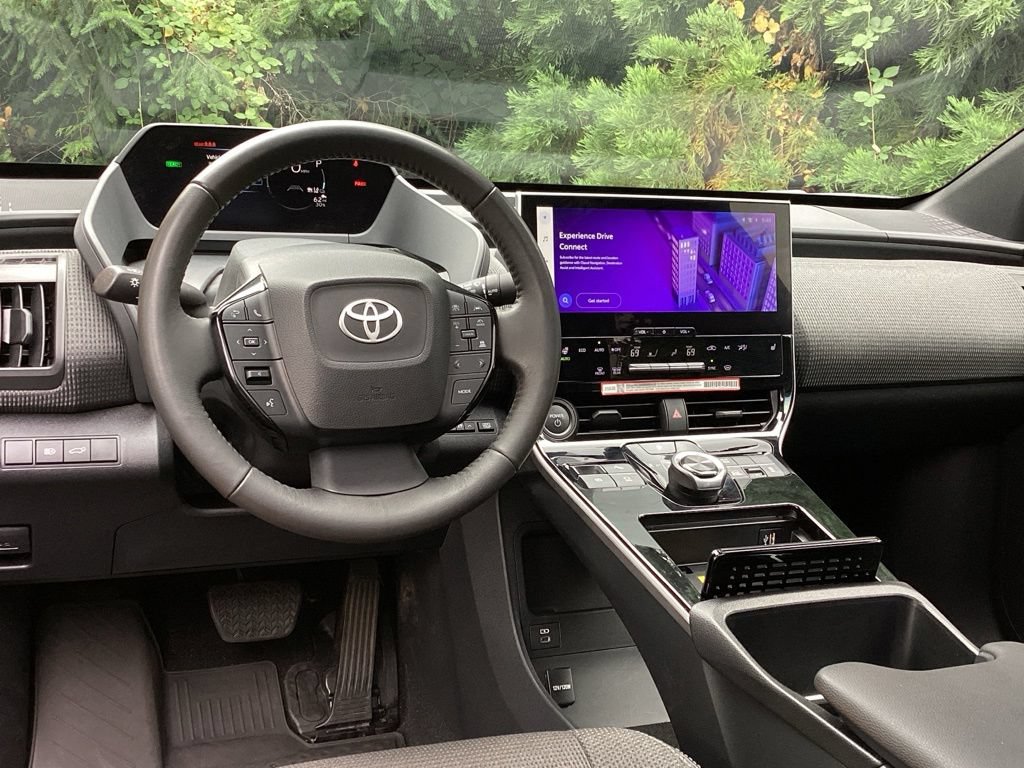 Used 2025 Toyota bZ4X AWD w/ Weather Package image 10