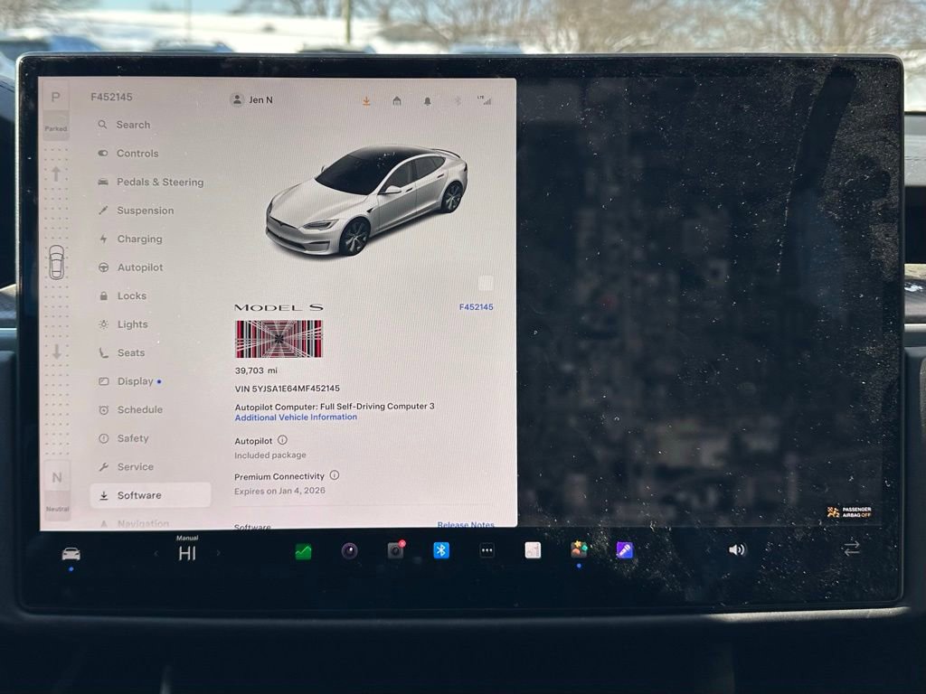 Used 2021 Tesla Model S Plaid image 15