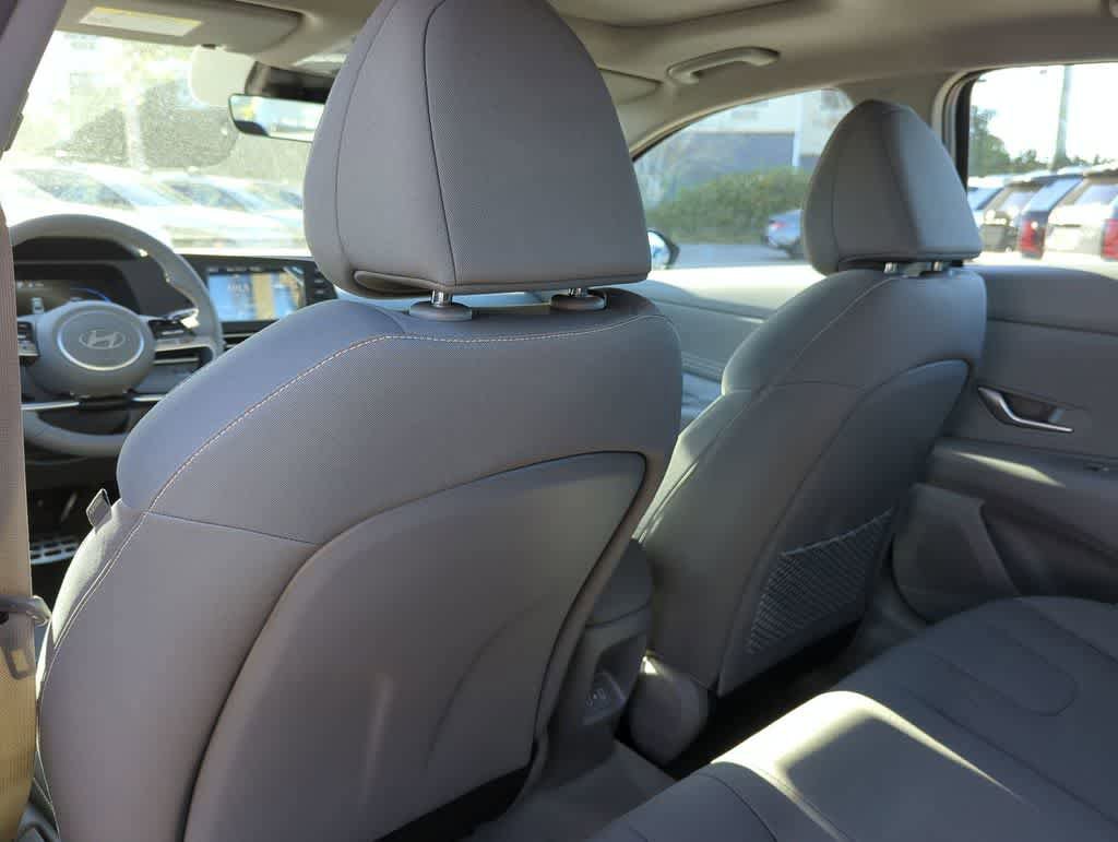 New 2026 Hyundai Elantra SEL Sport Premium FWD image 19