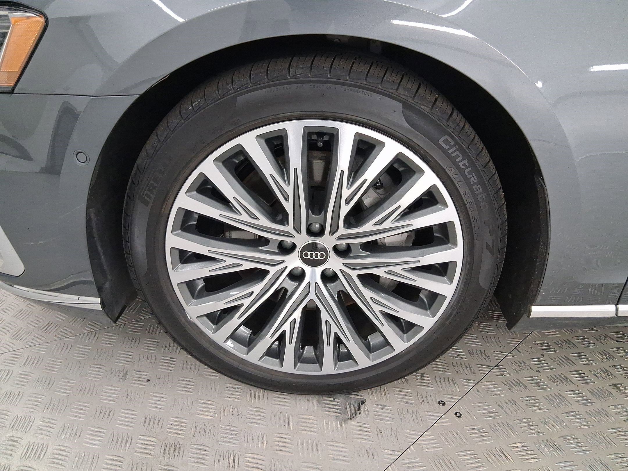 Used 2021 Audi A8 L 3.0T image 11