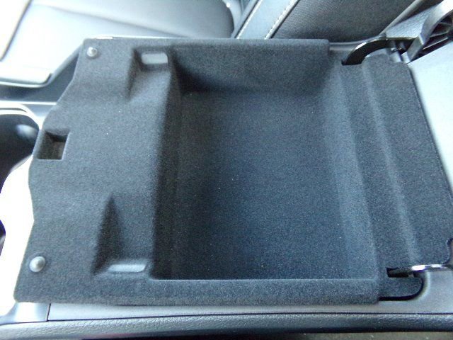 Used 2024 Jeep Grand Cherokee Limited 4xe image 21