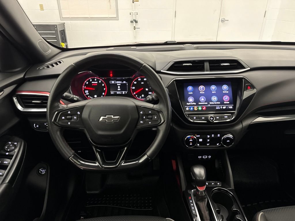 Used 2021 Chevrolet TrailBlazer RS w/ Sun and Liftgate Package FWD image 15