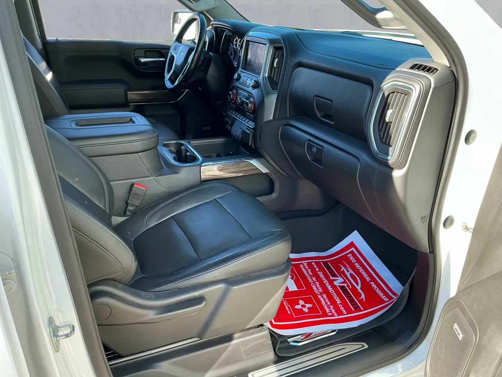 Used 2020 Chevrolet Silverado 1500 LT Trail Boss image 20