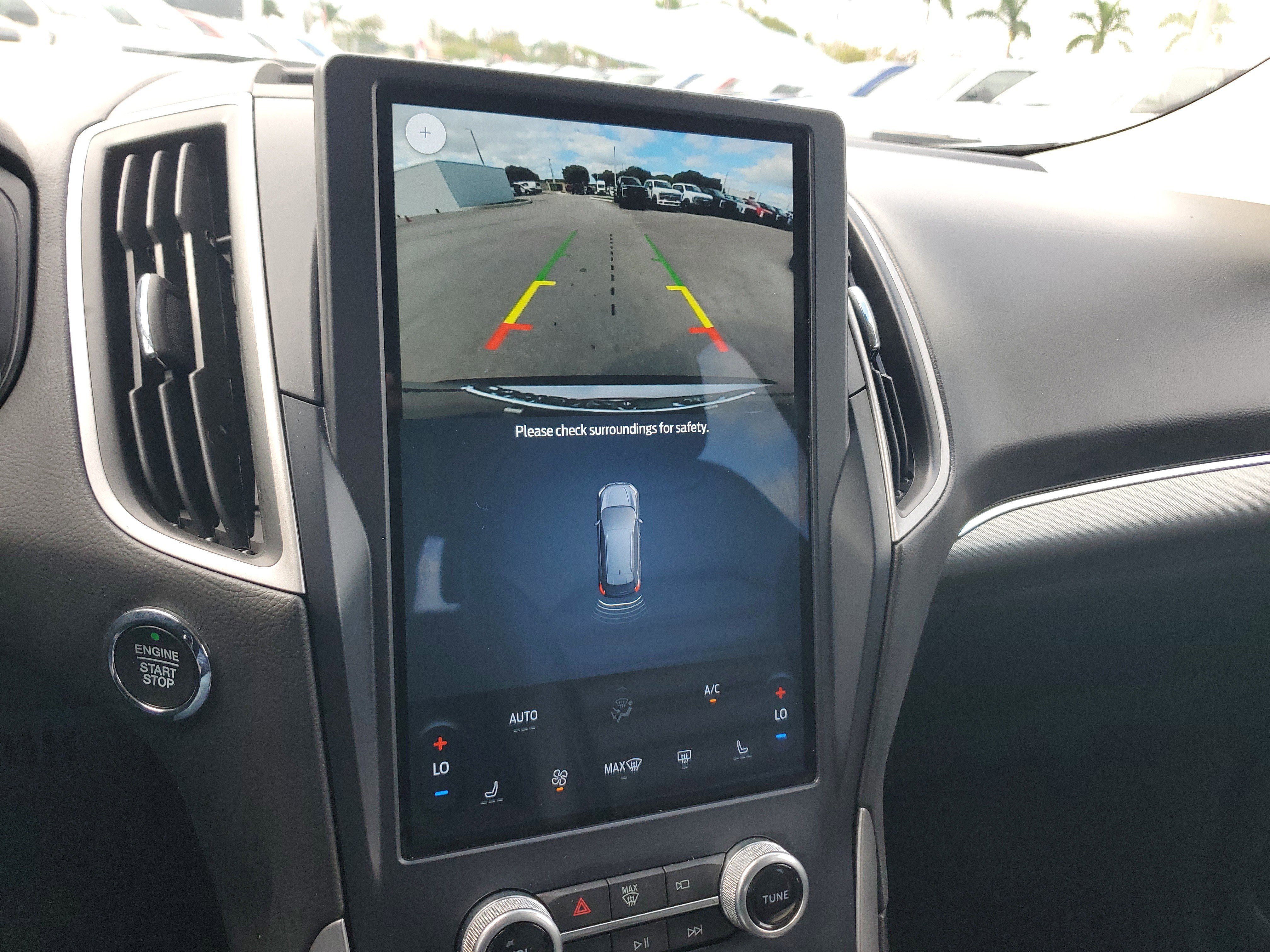 Used 2022 Ford Edge SEL image 10