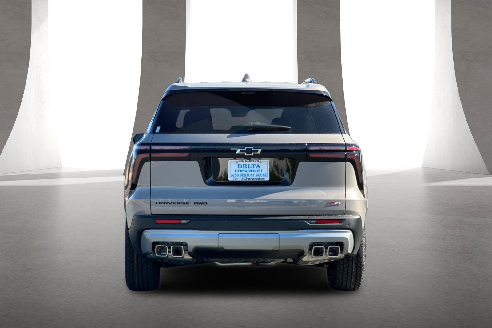 New 2027 Chevrolet Traverse Z71 w/ Enhanced Driving Package AWD/4WD image 5