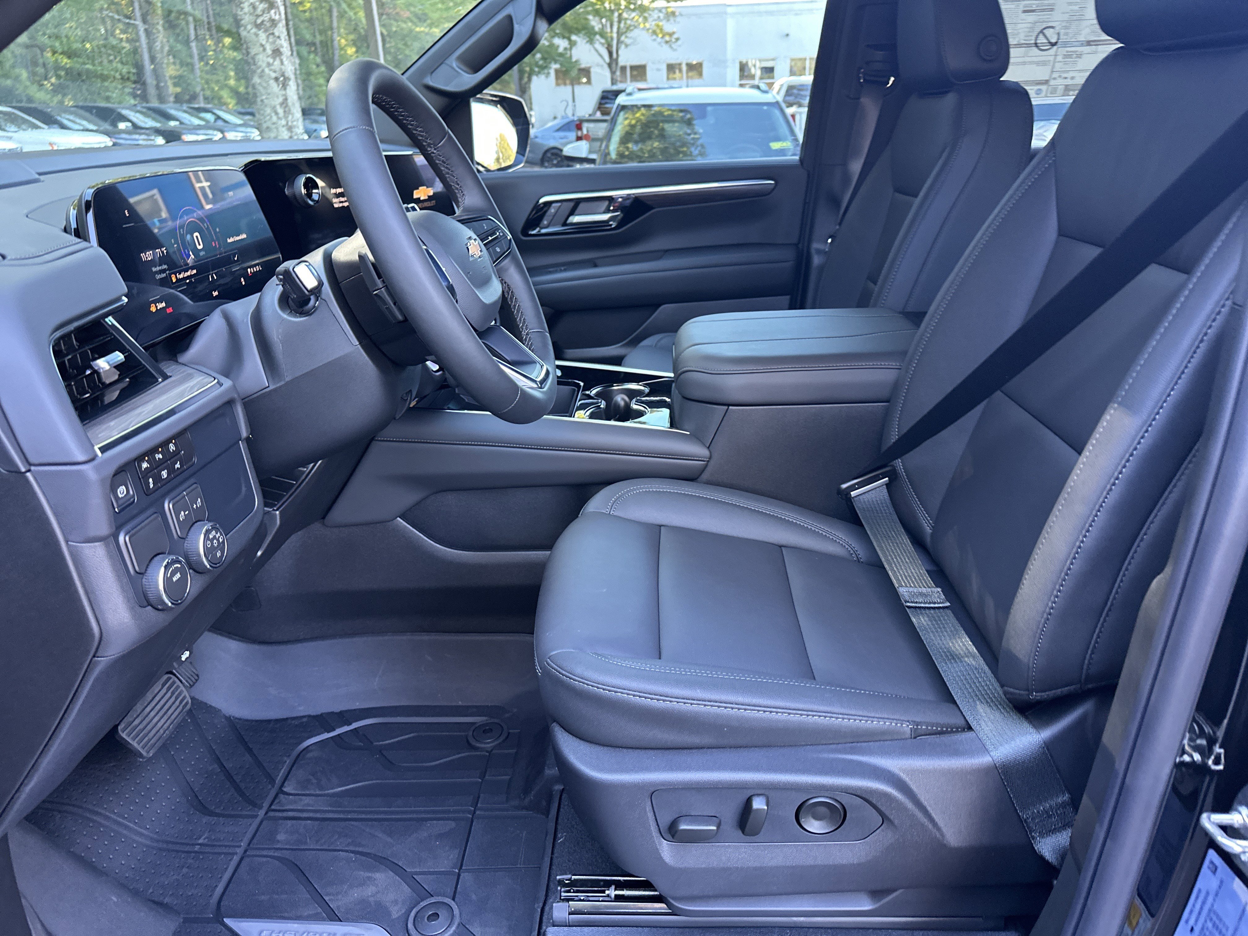 New 2026 Chevrolet Tahoe LT w/ Comfort Package image 9