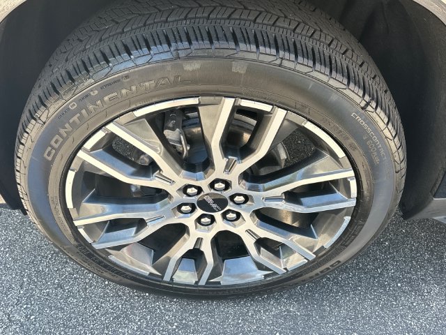 Used 2026 GMC Acadia Denali Ultimate w/ LPO, Floor Liner Package AWD/4WD image 11