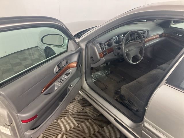 Used 2005 Buick Le Sabre Custom image 9