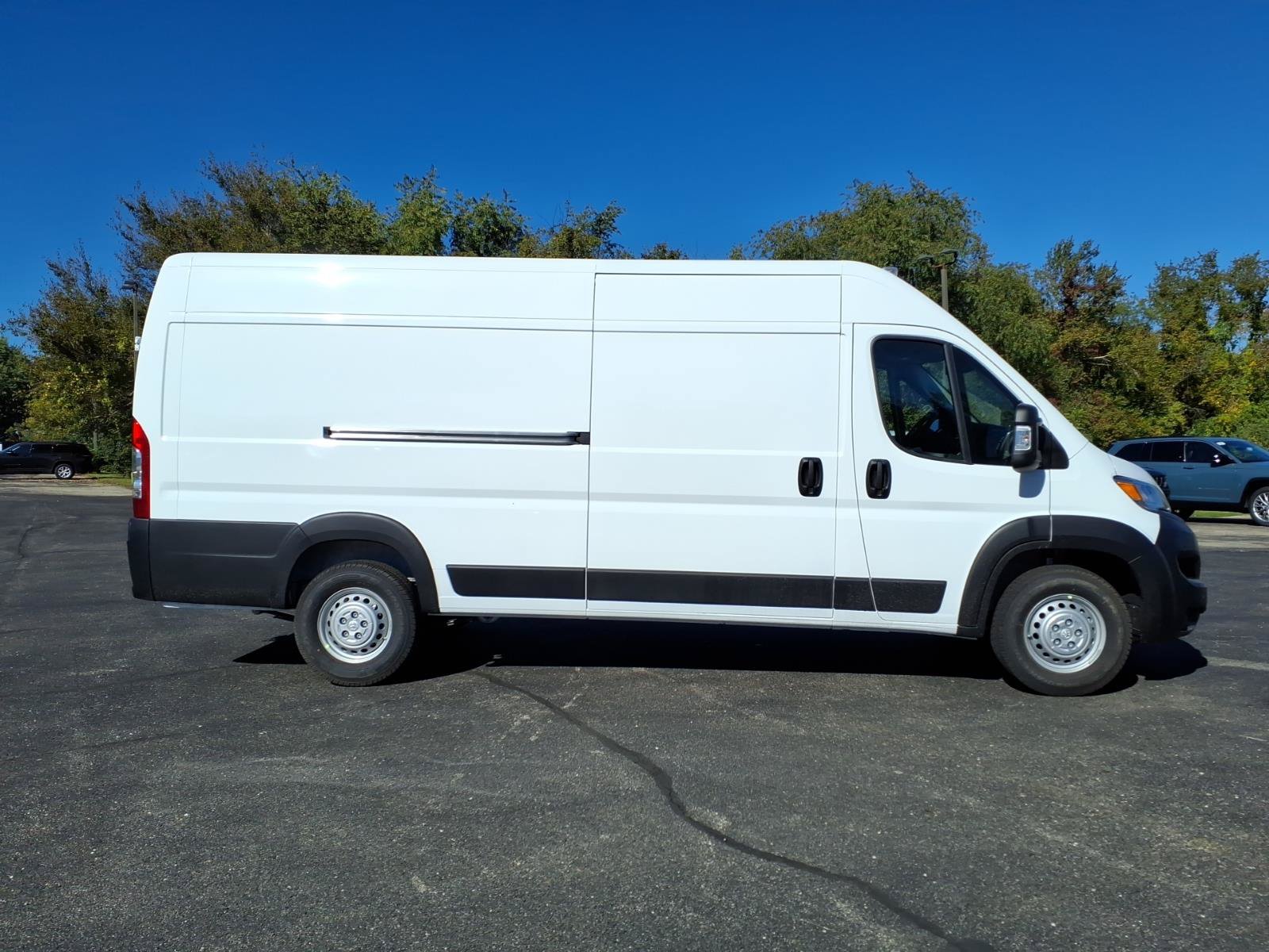 New 2027 RAM ProMaster 3500 w/ Safety Group FWD image 8