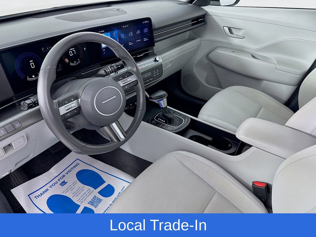 Used 2024 Hyundai Kona SEL image 11