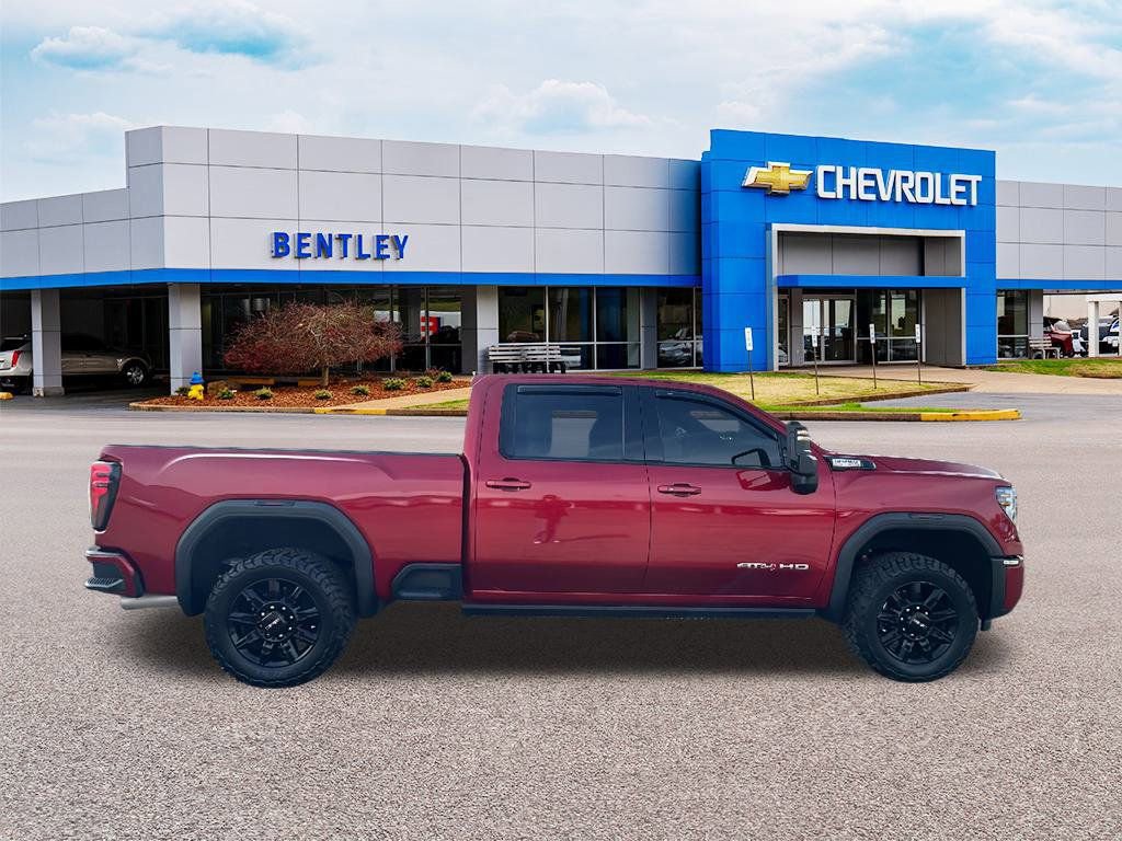 Used 2024 GMC Sierra 2500 AT4 w/ AT4 Premium Plus Package image 6