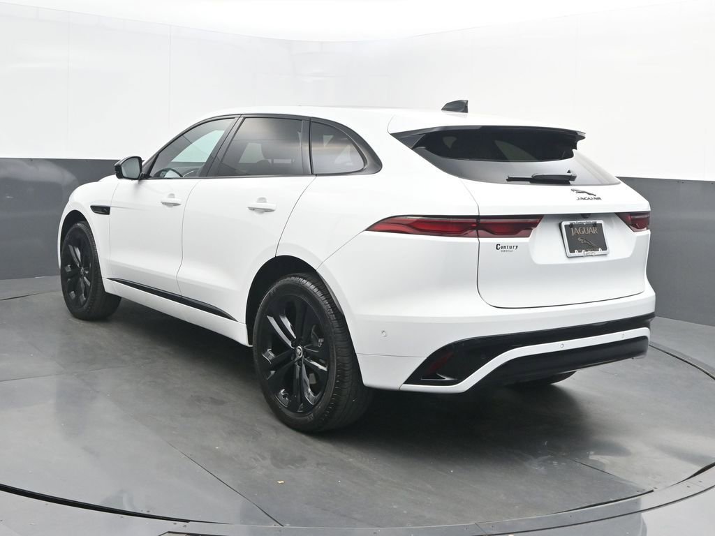 Certified 2025 Jaguar F-PACE R-Dynamic S image 3