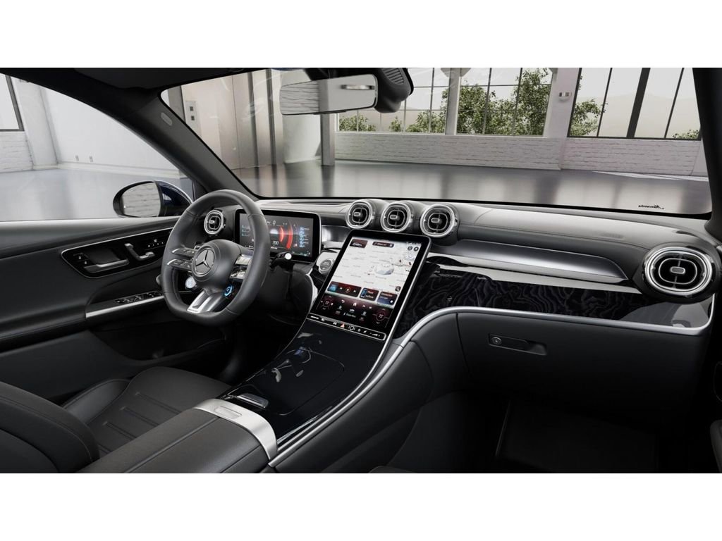 Used 2024 Mercedes-Benz GLC 43 AMG 4MATIC image 6