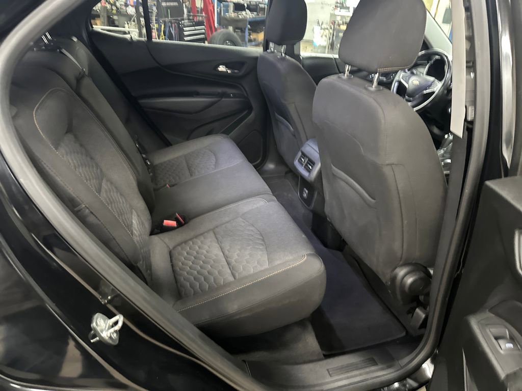 Used 2019 Chevrolet Equinox LT image 34