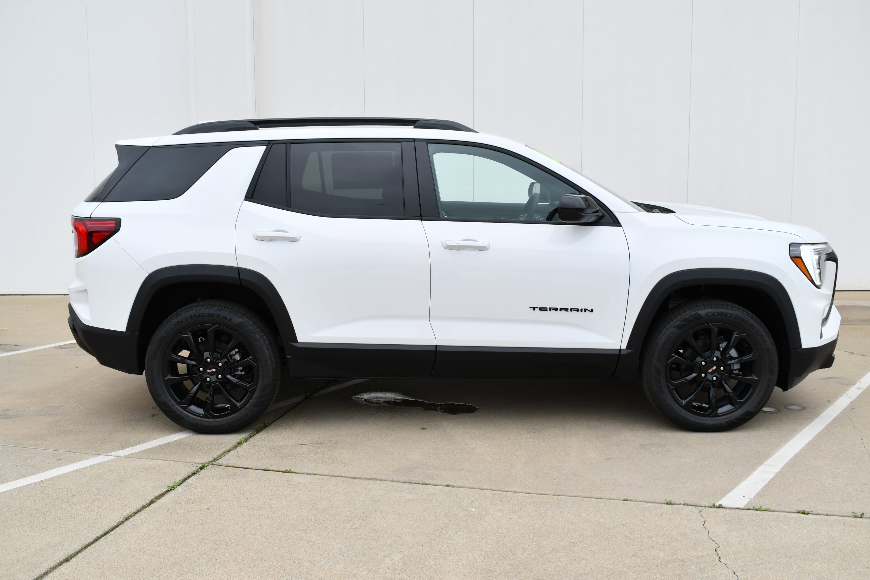 New 2026 GMC Terrain Elevation w/ Elevation Premium Package image 6