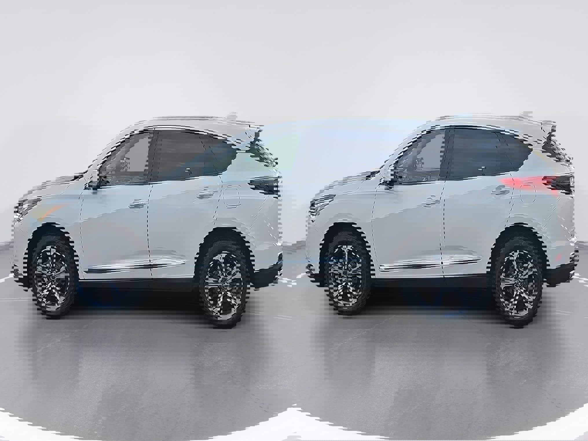 Used 2023 Acura RDX AWD w/ Advance Package image 6