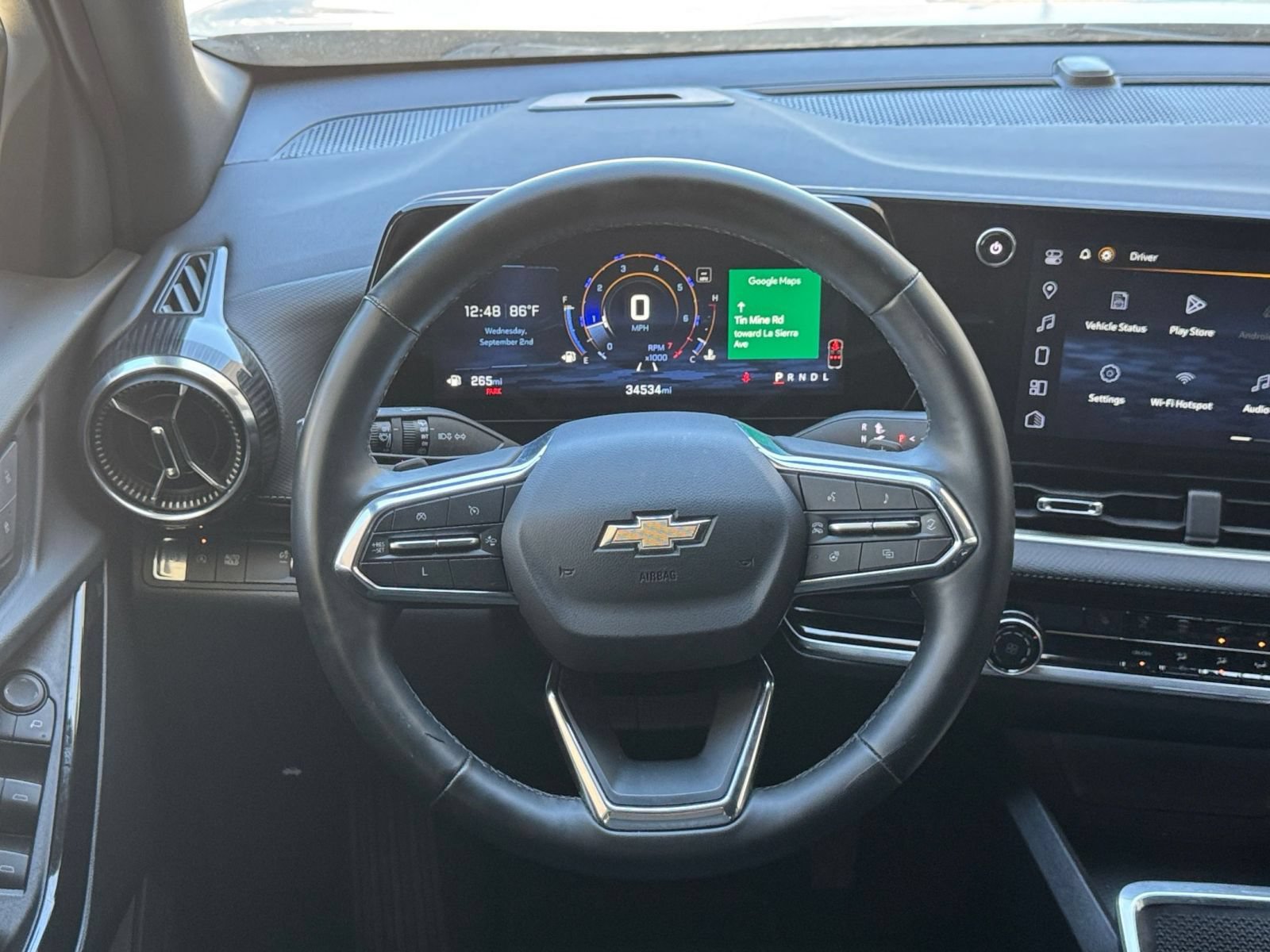 Used 2025 Chevrolet Equinox LT FWD image 28