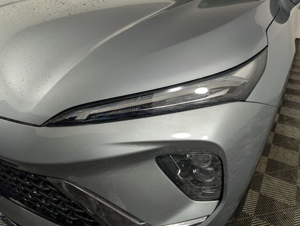 New 2025 Buick Envision Sport Touring image 13