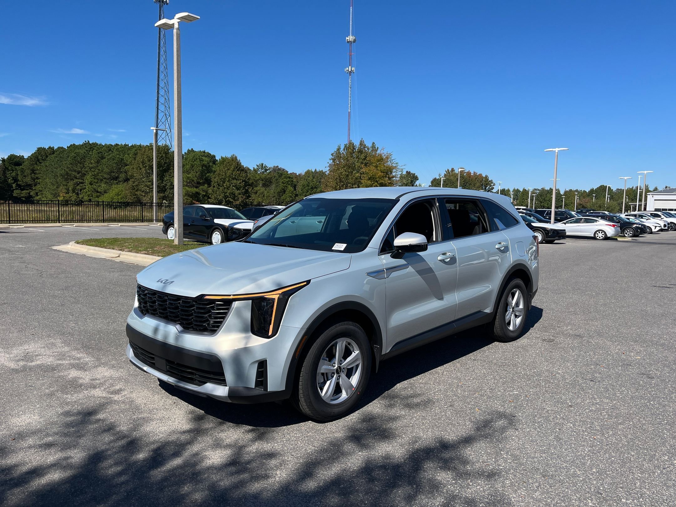 New 2026 Kia Sorento LX image 3