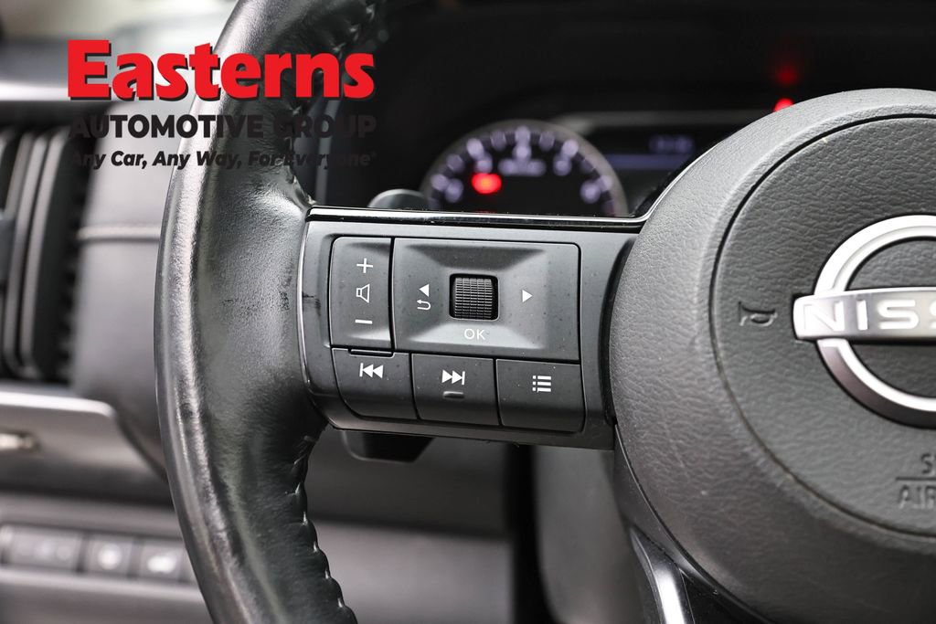 Used 2023 Nissan Pathfinder SL w/ SL Premium Package image 15