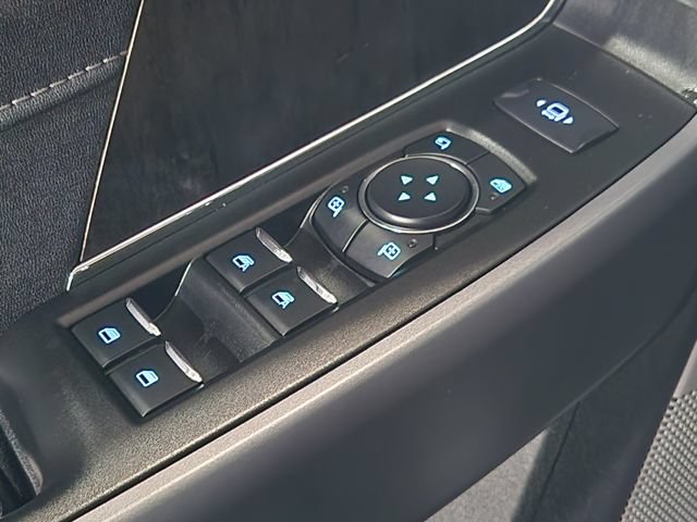 Used 2024 Ford F250 Lariat w/ Lariat Ultimate Package AWD/4WD image 21