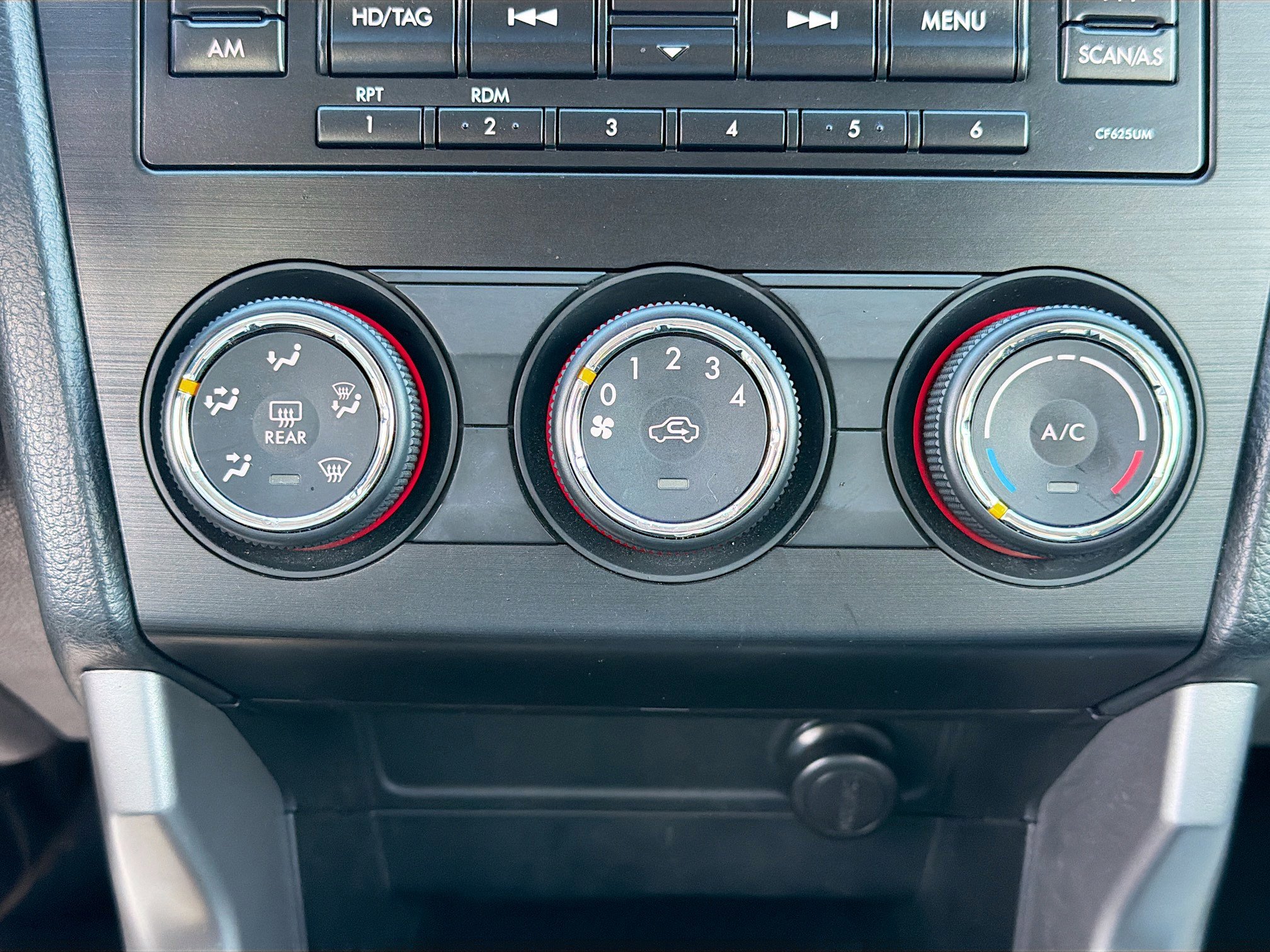 Used 2015 Subaru Forester 2.5i Premium w/ Popular Package #2 image 31