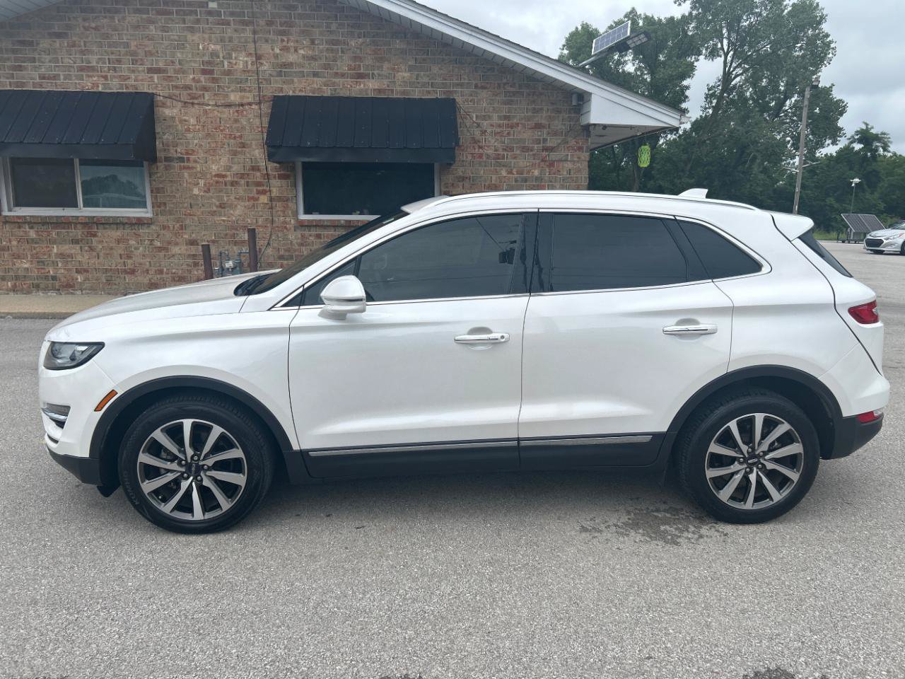 Used 2019 Lincoln MKC Reserve w/ MKC Climate Package FWD image 10