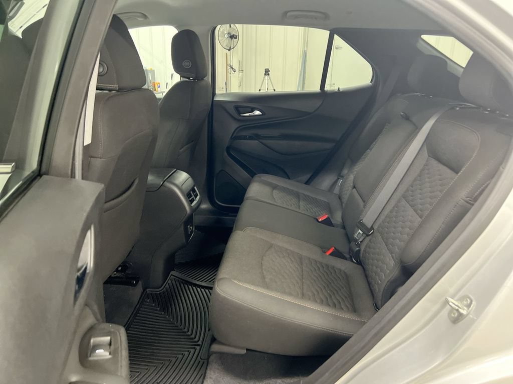 Used 2021 Chevrolet Equinox LT FWD image 22