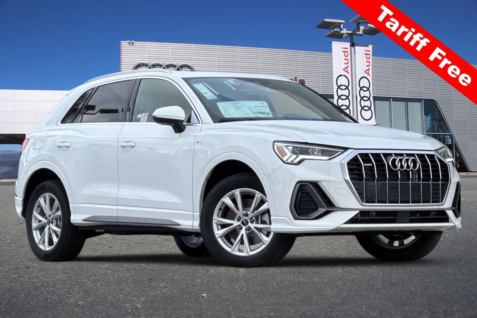New 2025 Audi Q3 2.0T Premium image 1