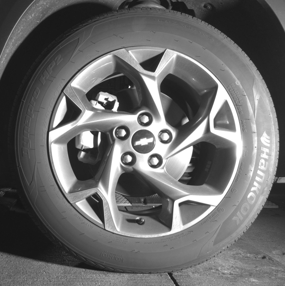 Used 2025 Chevrolet Trax LT w/ LT Convenience Package image 12