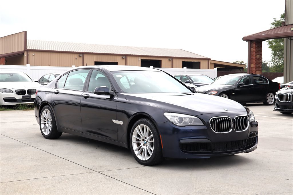 Used 2015 BMW 740Li xDrive AWD/4WD image 8