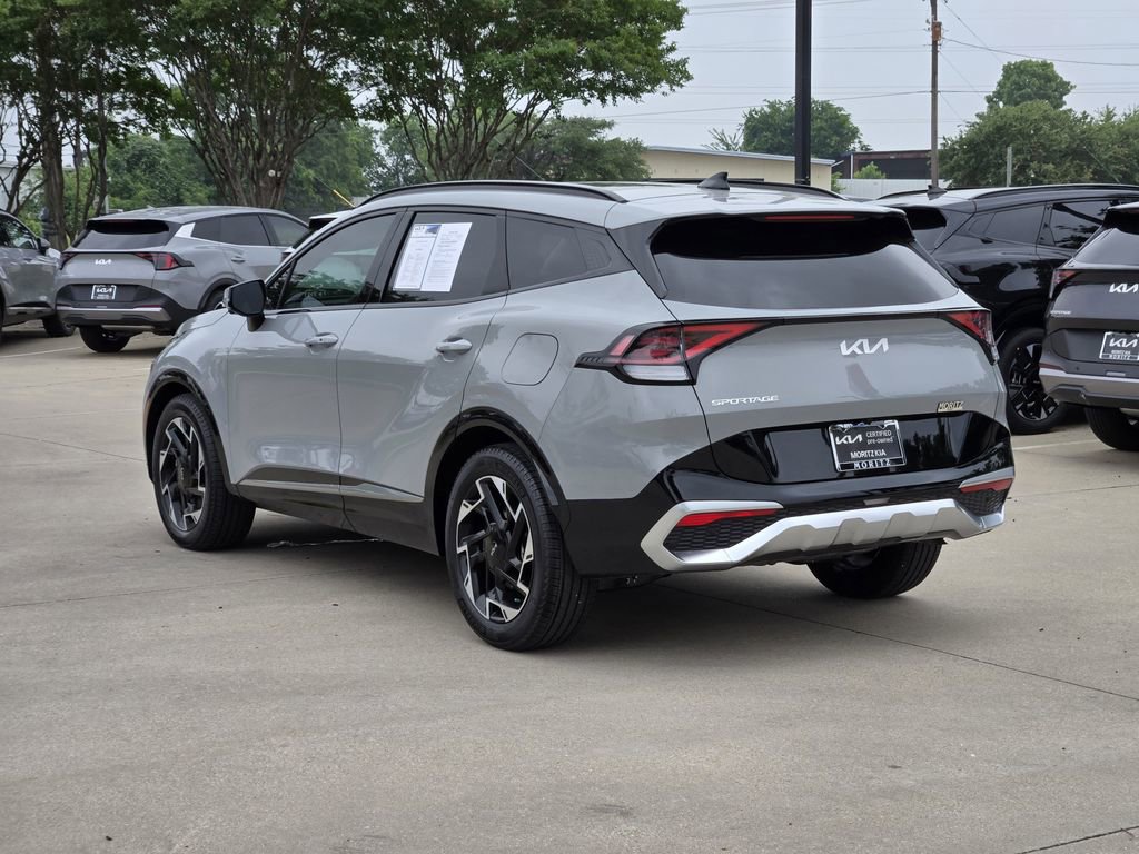 Certified 2024 Kia Sportage SX FWD image 3