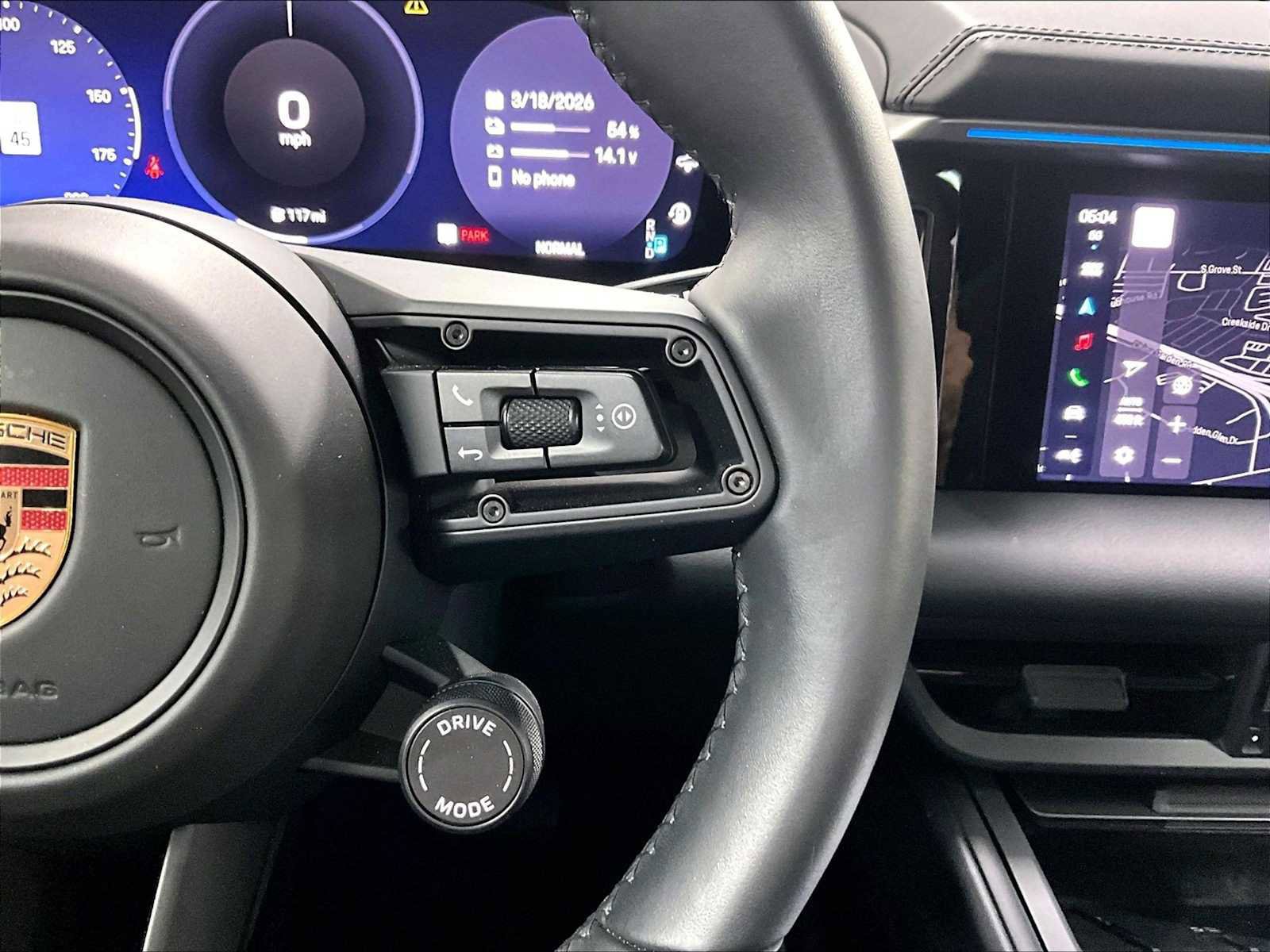 Used 2025 Porsche Macan 4 Electric image 22