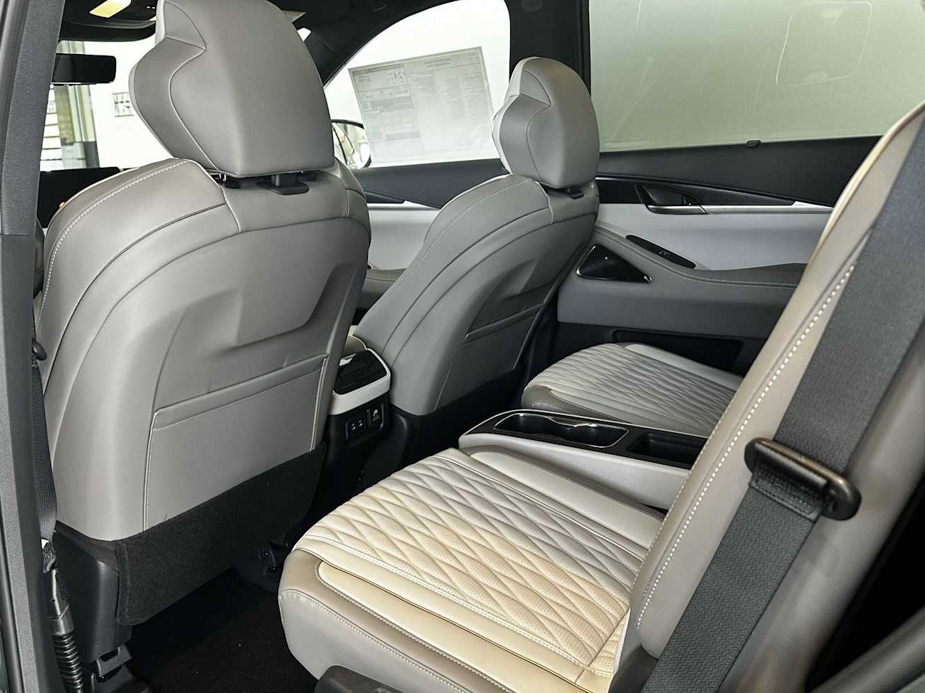 New 2026 INFINITI QX60 Autograph AWD/4WD image 11