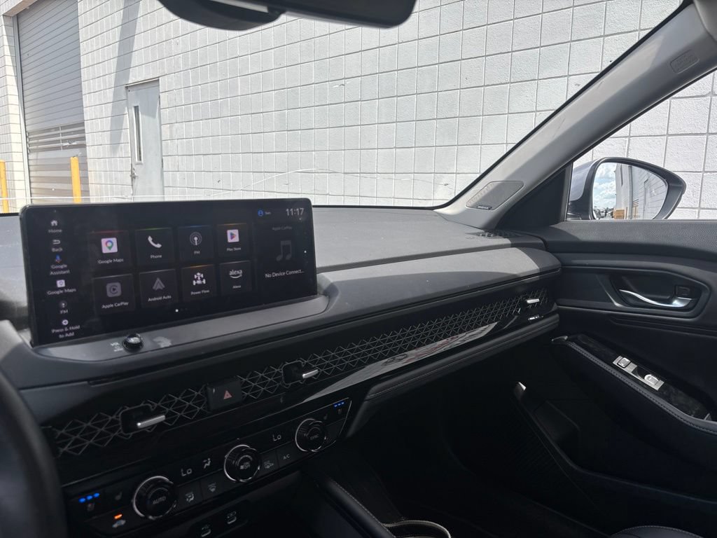 Used 2023 Honda Accord Touring image 16