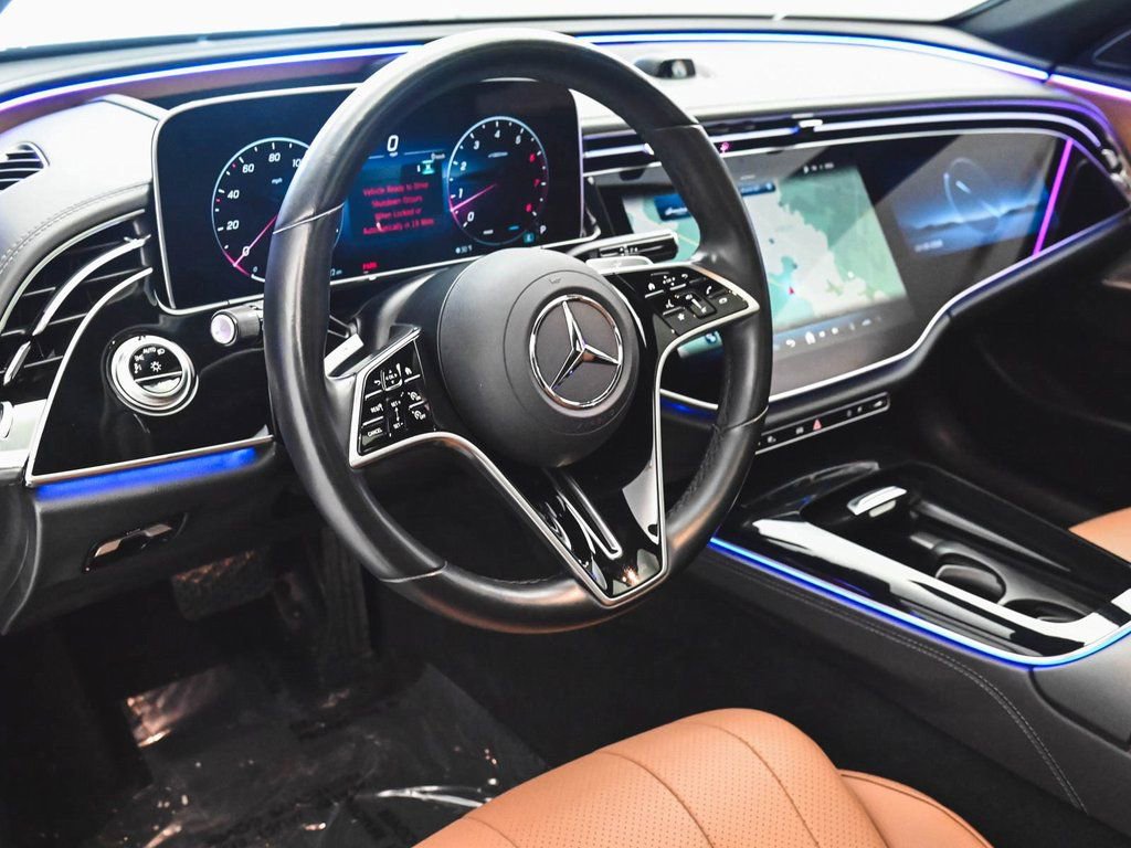 Used 2024 Mercedes-Benz E 450 4MATIC Sedan image 16