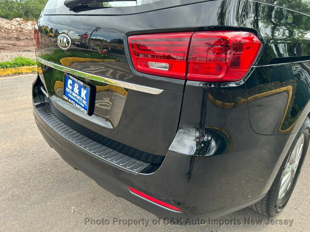 Used 2019 Kia Sedona L FWD image 24