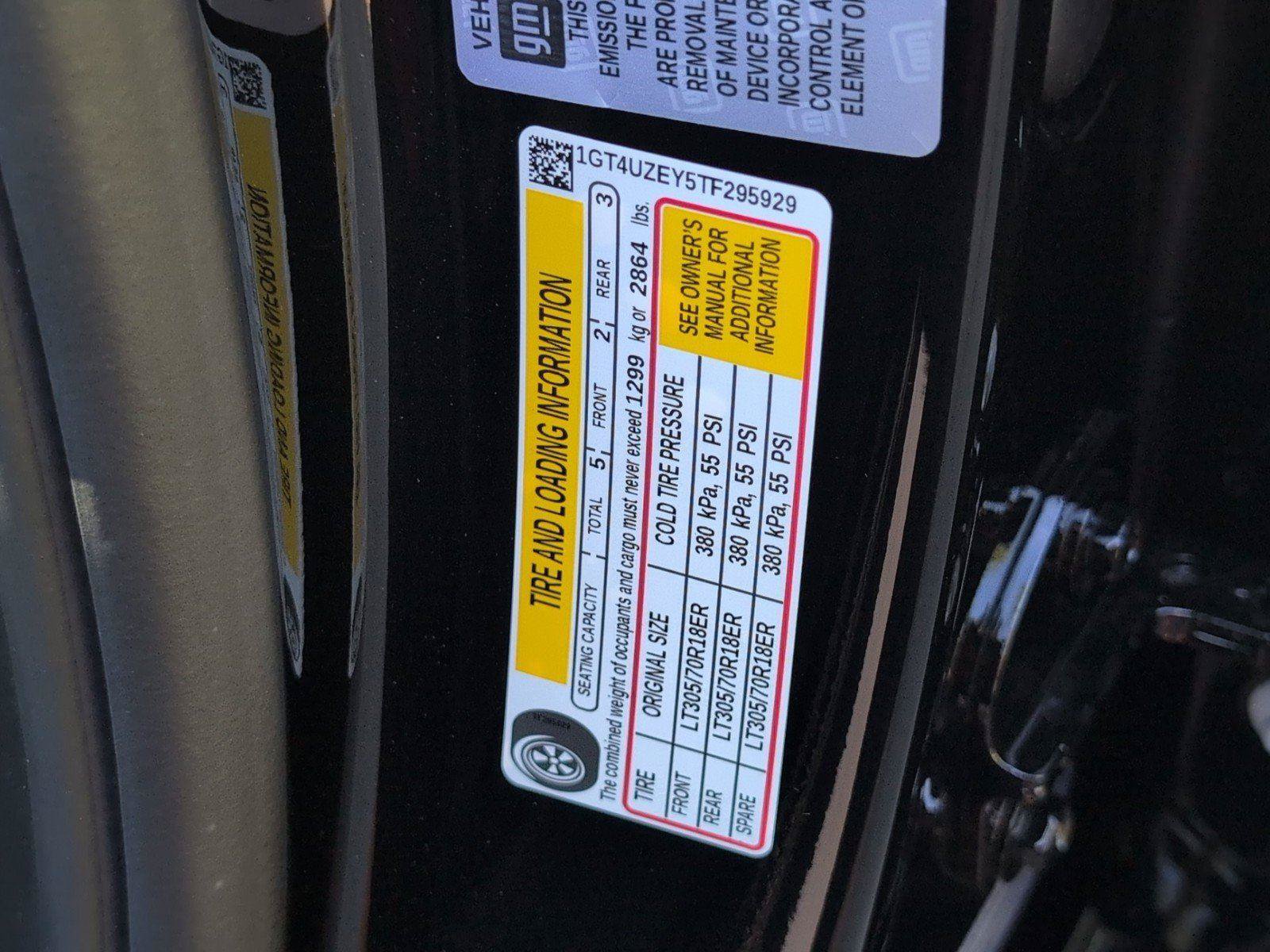 New 2026 GMC Sierra 2500 AT4X AWD/4WD image 13