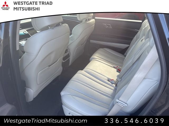 Used 2022 Genesis GV80 2.5T RWD image 7