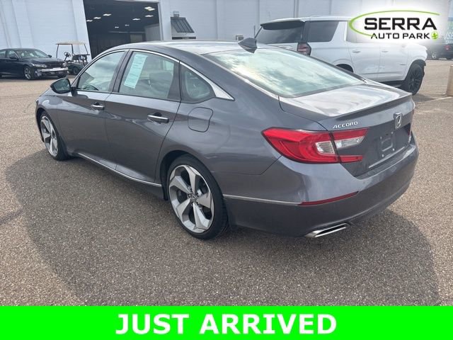 Used 2018 Honda Accord Touring image 4
