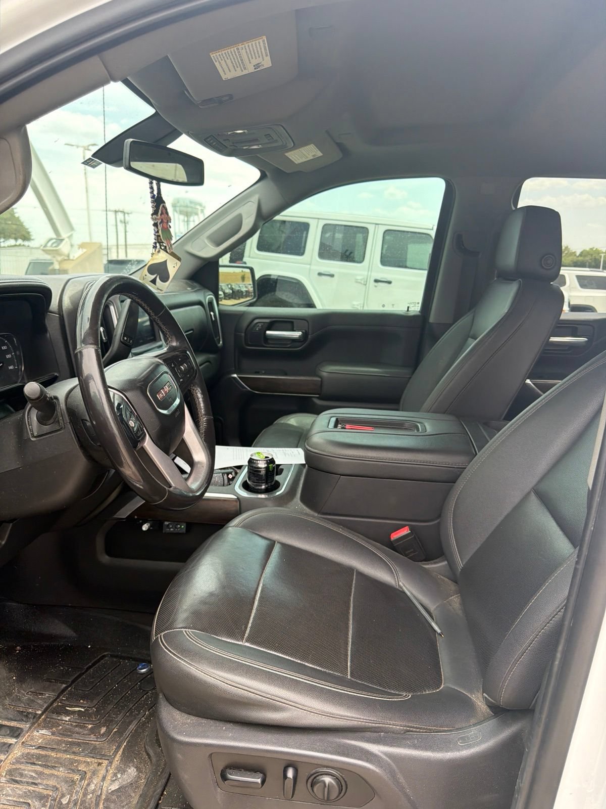 Used 2021 GMC Sierra 1500 SLT RWD image 13