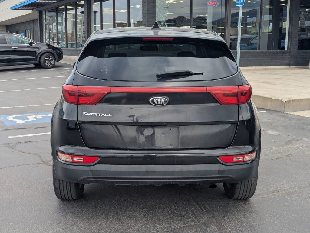 Used 2017 Kia Sportage LX AWD/4WD image 6