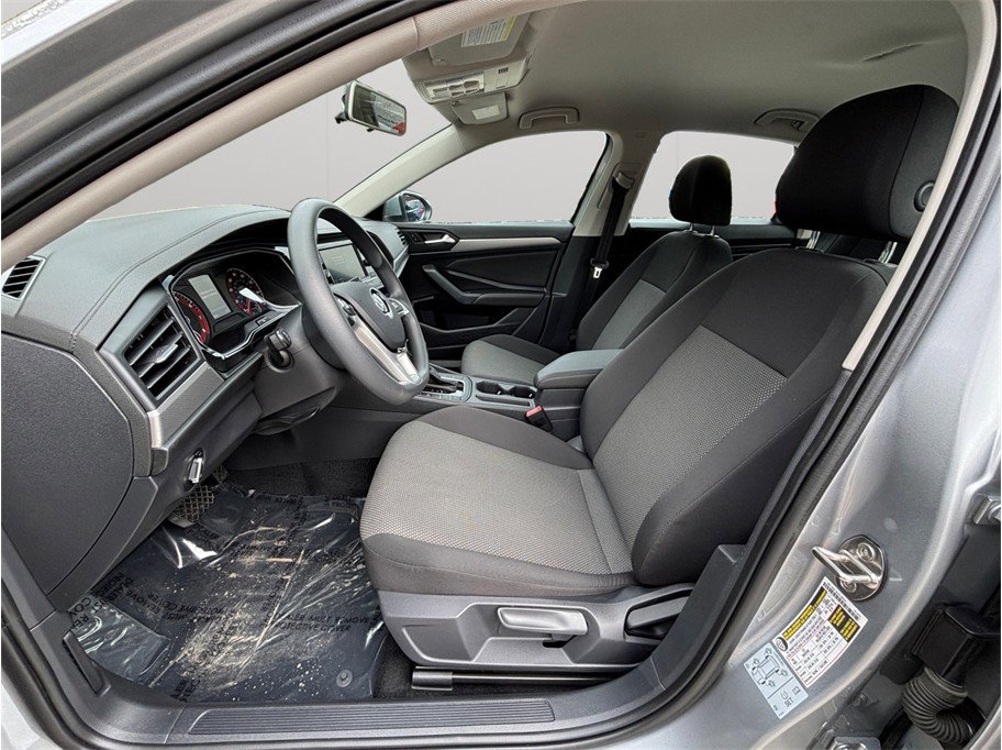 Used 2021 Volkswagen Jetta S FWD image 2
