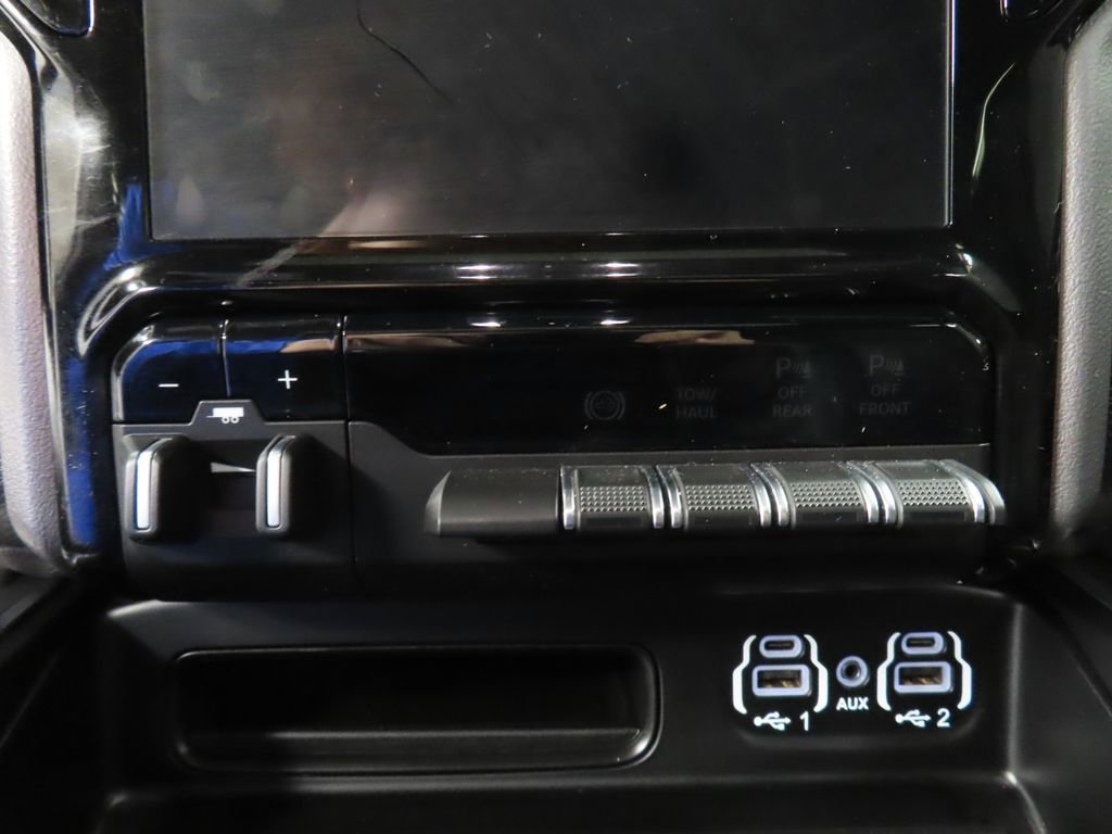 Used 2024 RAM 3500 Laramie w/ Night Edition AWD/4WD image 58