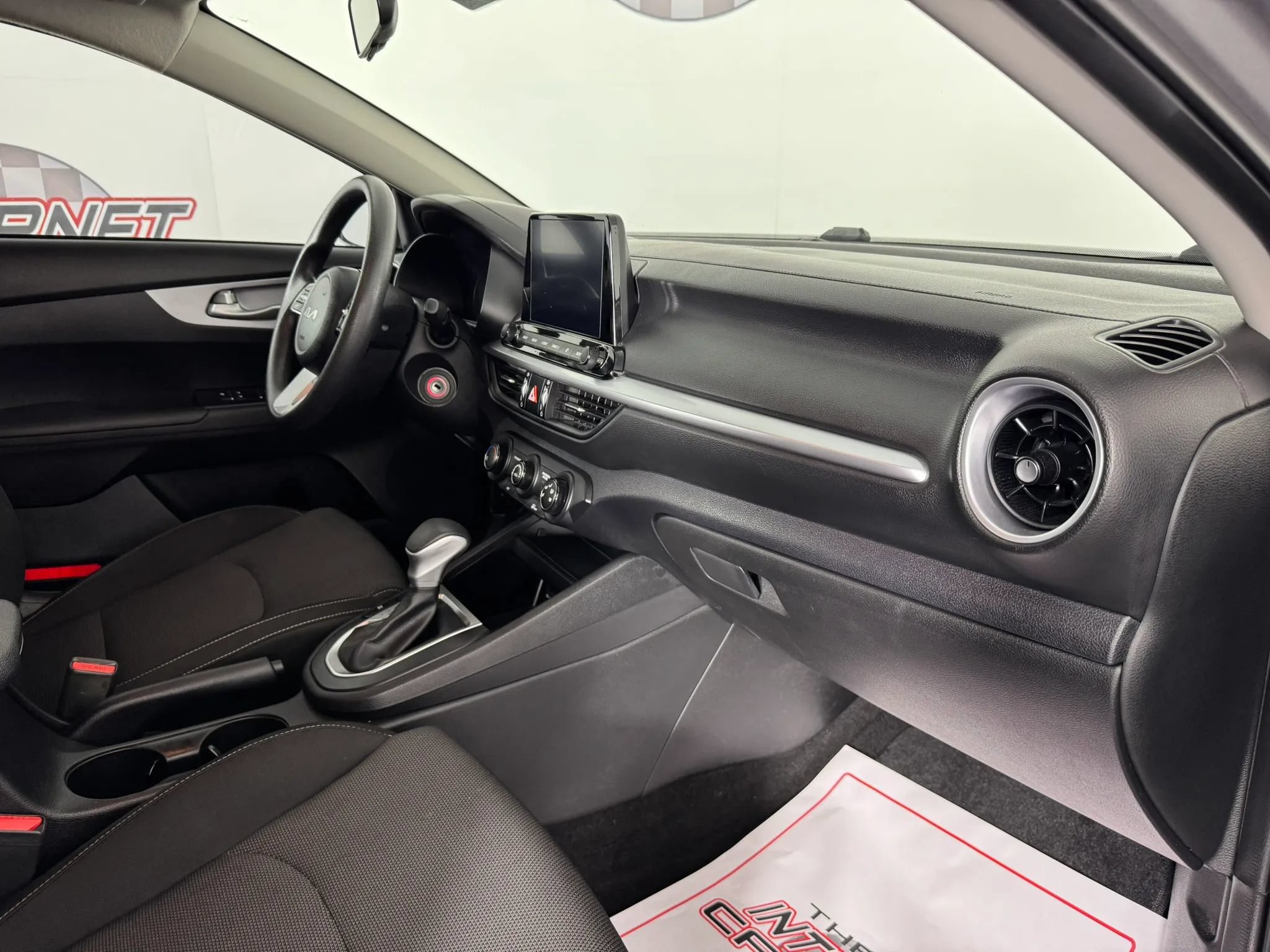 Used 2023 Kia Forte LXS w/ LXS Technology Package FWD image 12