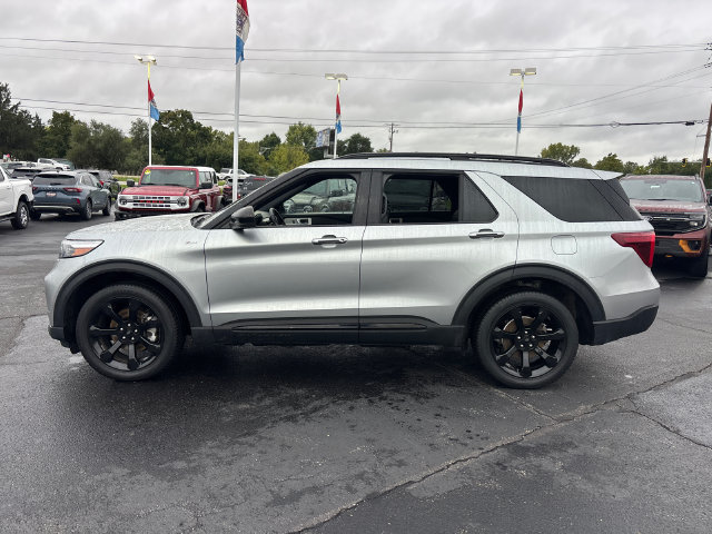 Certified 2024 Ford Explorer ST-Line w/ Class IV Trailer Tow Package AWD/4WD image 4