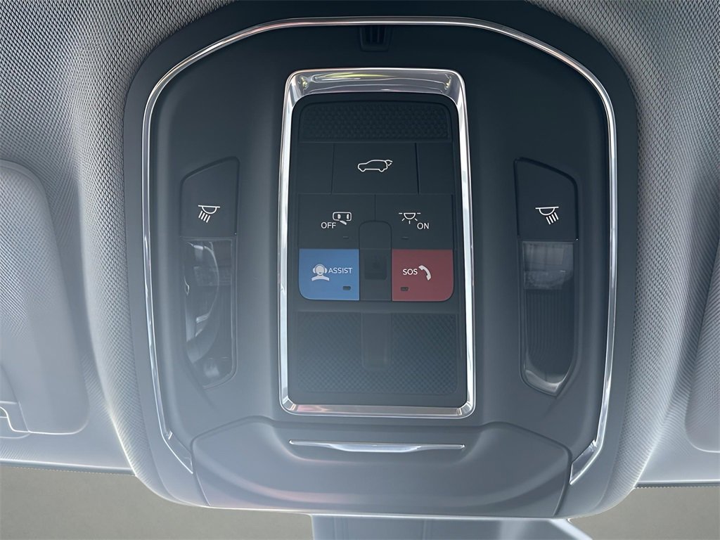 Used 2023 Jeep Grand Cherokee Limited image 21