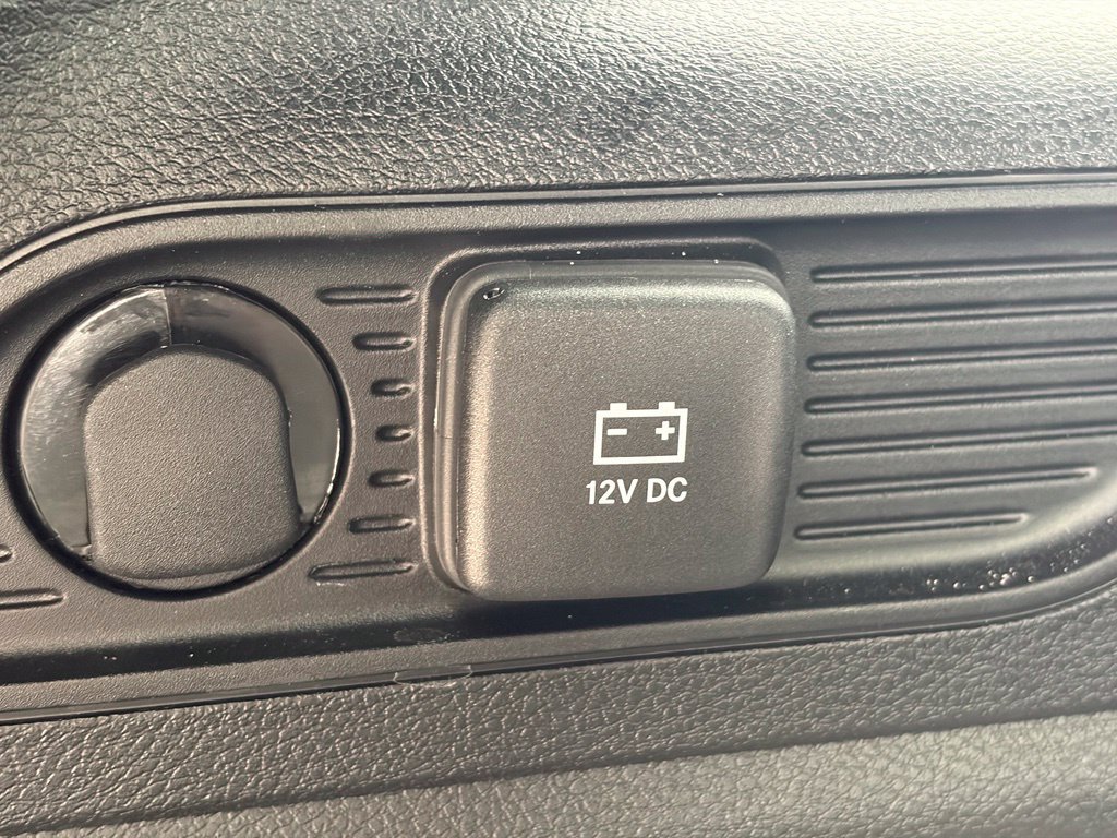 Certified 2025 Jeep Grand Cherokee Limited AWD/4WD image 10